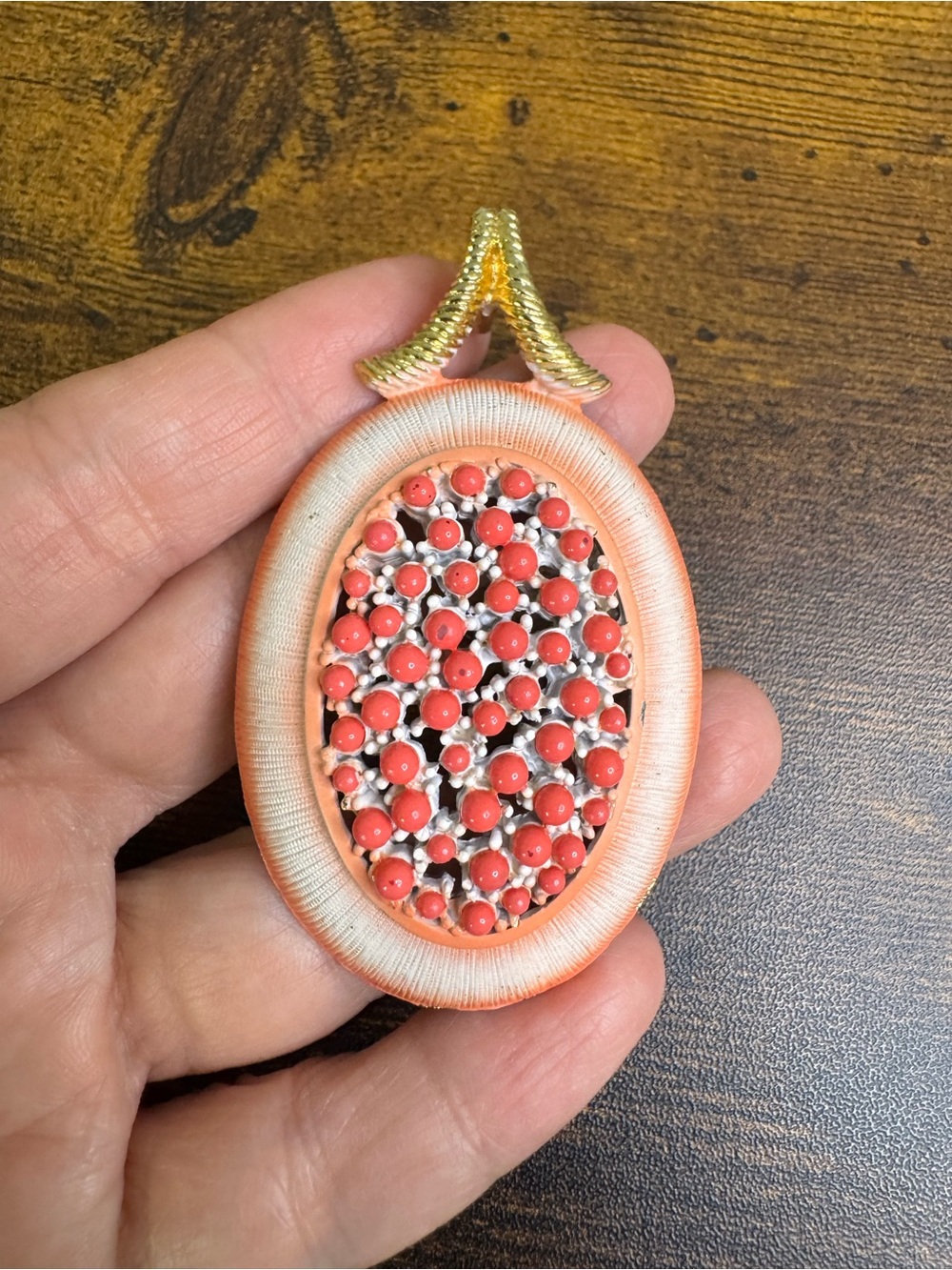 Vintage Coral Cluster Oval Pendant Necklace with Gold Bail